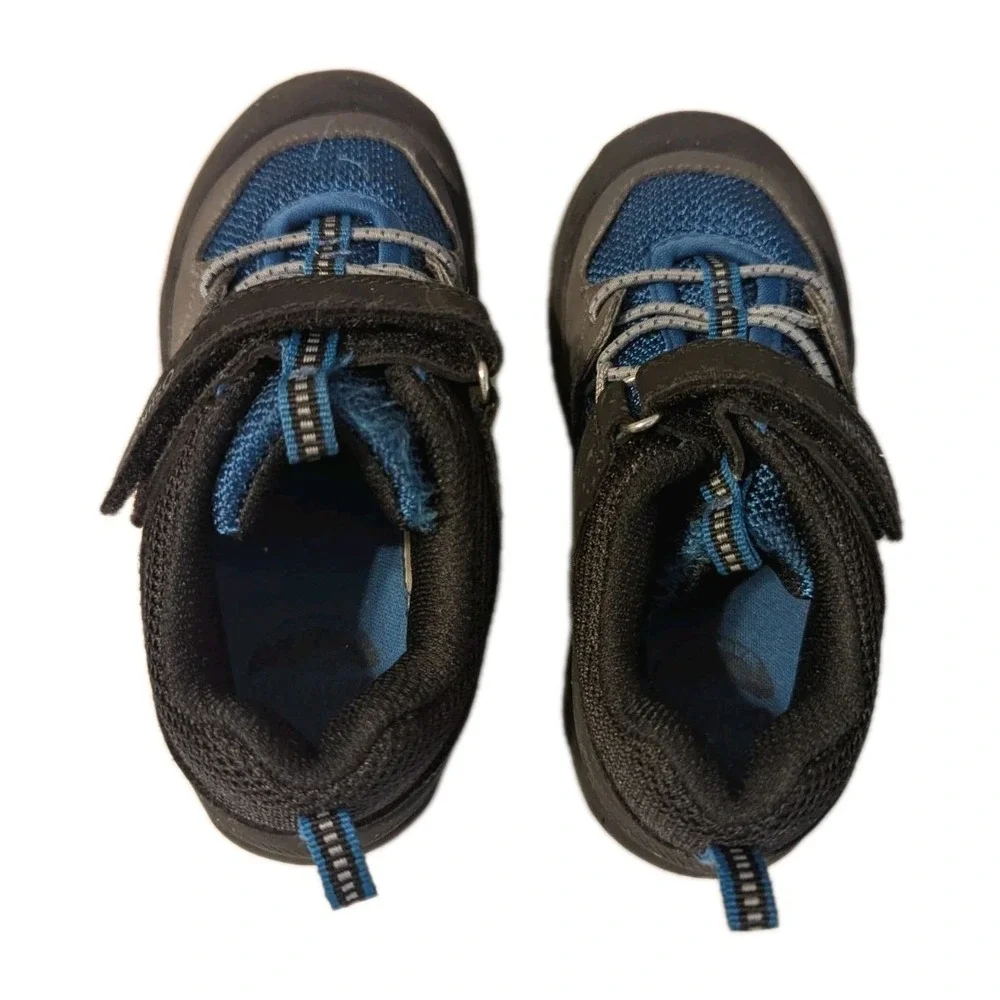 OshKosh‎ B'gosh Boy's Kamun Bump Toe Sneaker Shoes Toddler Black Blue Size 9M